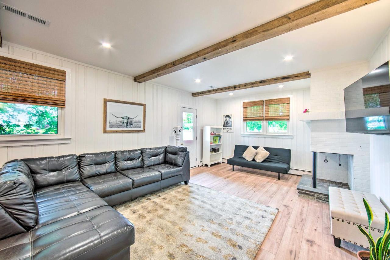 Sunny Gem, 4 Mi To Dutch Wonderland Holiday home *
